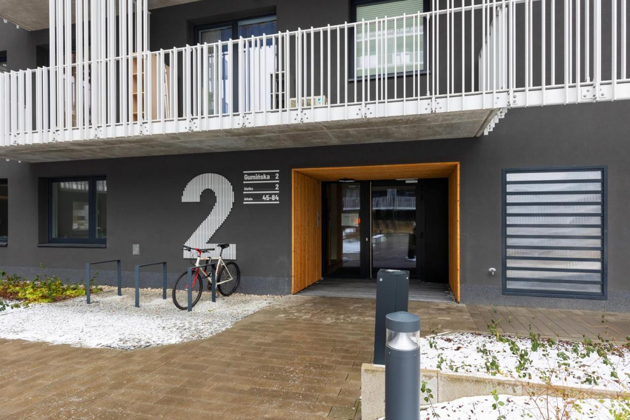 Stacja Wola Apartments With Parking By Noclegi Renters Warsaw Exterior photo